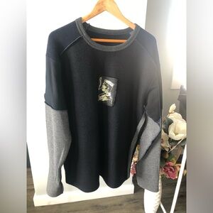 Indigo Men's Navy and Gray Crewneck Colorblock Sweater- 2 XL